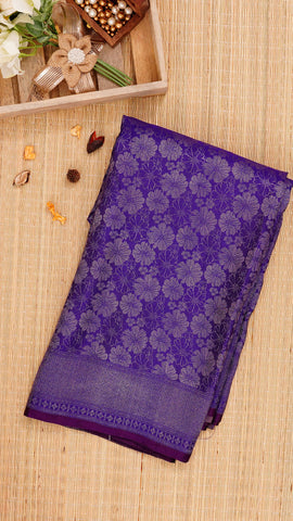 Saree Product Image