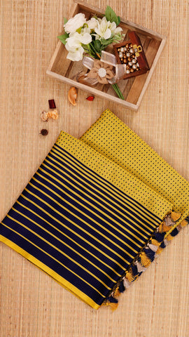 Saree Product Image