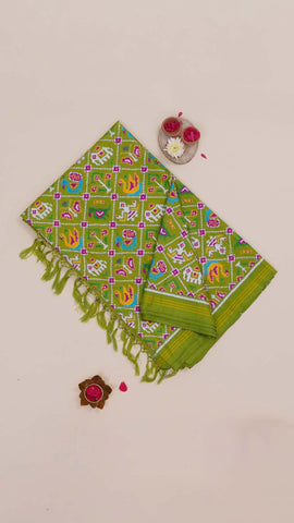 Saree Product Image