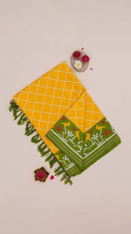Saree Product Image