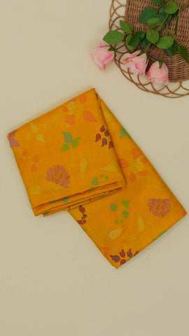 Saree Product Image