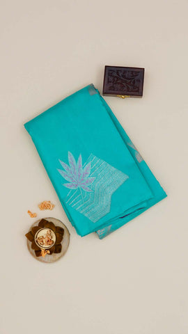 Saree Product Image
