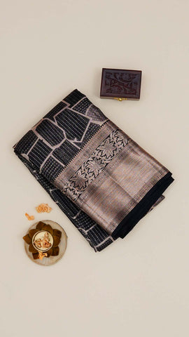 Saree Product Image