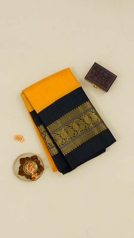 Saree Product Image
