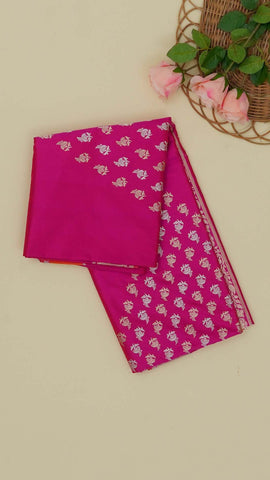 Saree Product Image