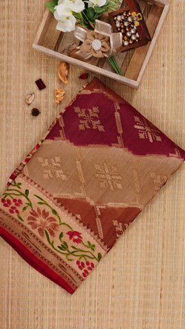 Saree Product Image