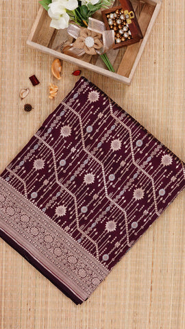 Saree Product Image