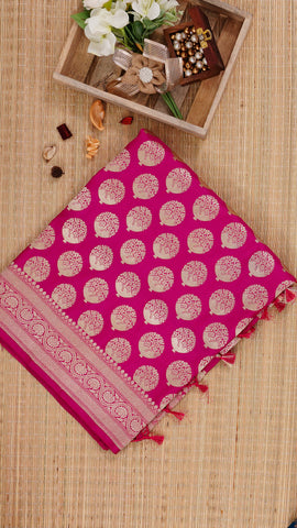 Saree Product Image