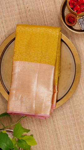 Saree Product Image