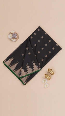 Saree Product Image