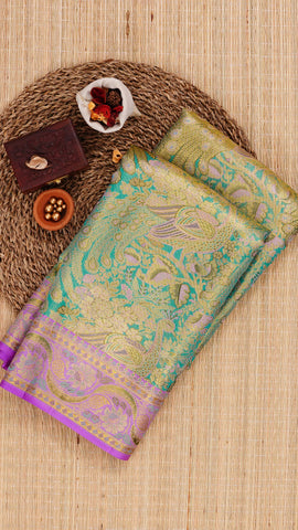 Saree Product Image