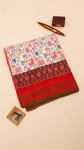 Saree Product Image