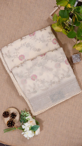 Saree Product Image