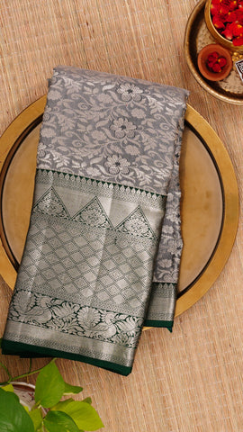 Saree Product Image