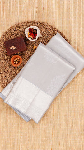 Saree Product Image