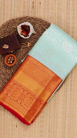 Saree Product Image