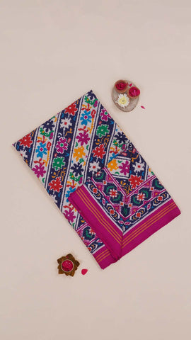 Saree Product Image