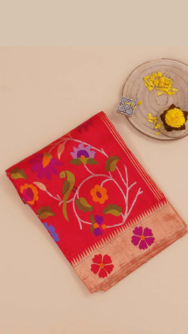 Saree Product Image