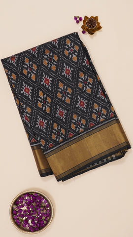 Saree Product Image