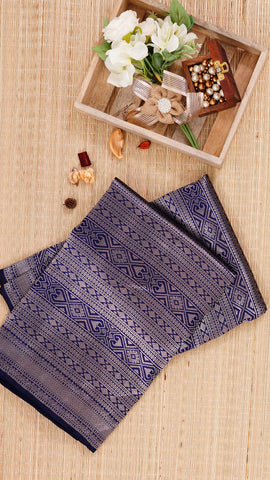 Saree Product Image