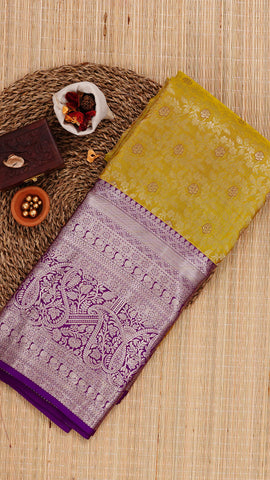 Saree Product Image