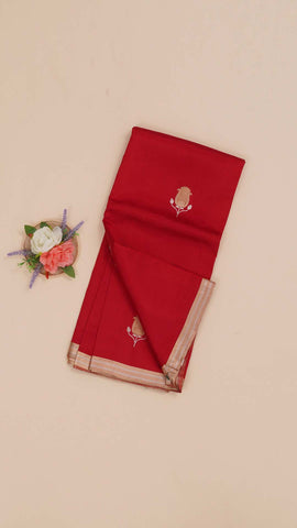 Saree Product Image