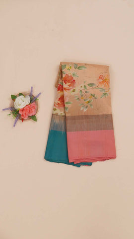 Saree Product Image
