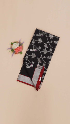 Saree Product Image