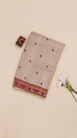 Saree Product Image