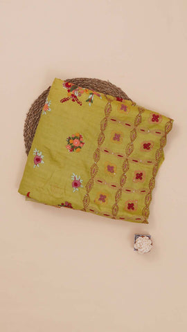 Saree Product Image