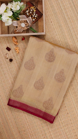 Saree Product Image