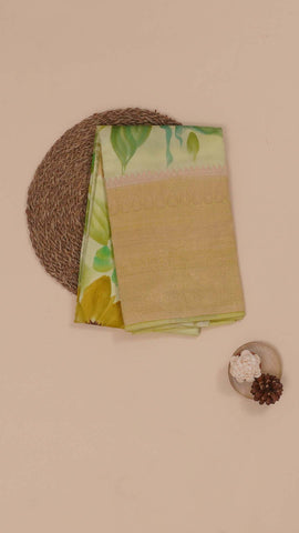 Saree Product Image