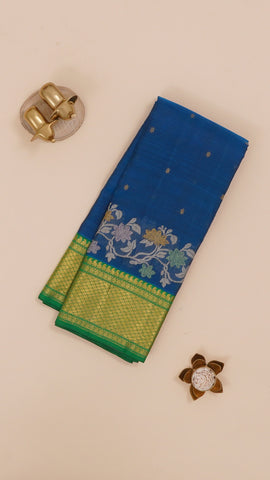 Saree Product Image