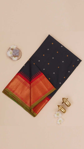 Saree Product Image
