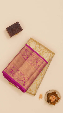 Saree Product Image