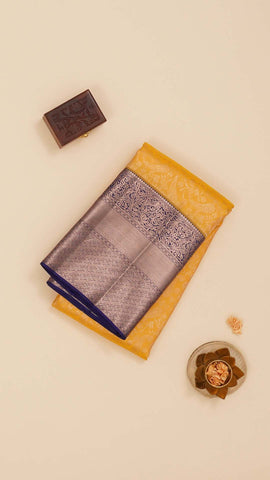 Saree Product Image