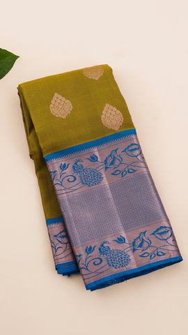 Saree Product Image