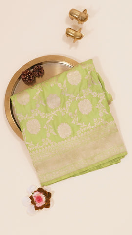 Saree Product Image