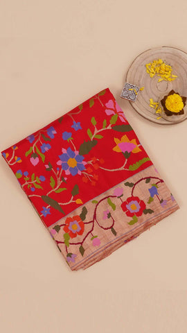 Saree Product Image