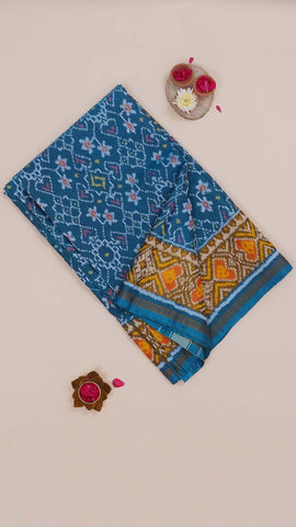Saree Product Image
