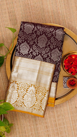 Saree Product Image