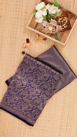 Saree Product Image