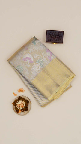 Saree Product Image