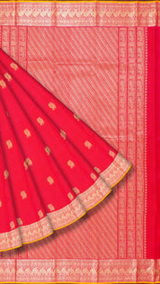 Reddish Pink Kanchipuram Saree with Butta Weave