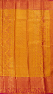 Onion Pink Kanchipuram Saree with Dark Pink Contrast