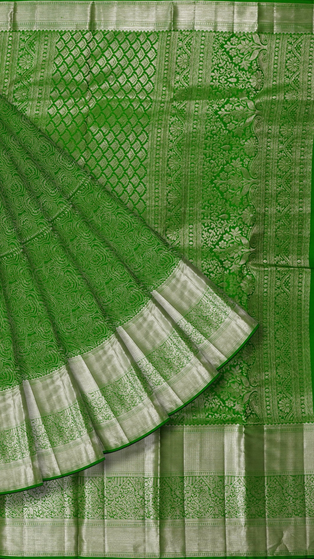 Bottle Green Kanchi Saree with Silver Zari Grandeur