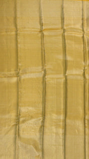 Traditional Gold Kanchi Pattu Saree with Cross Lines and Butta Borders
