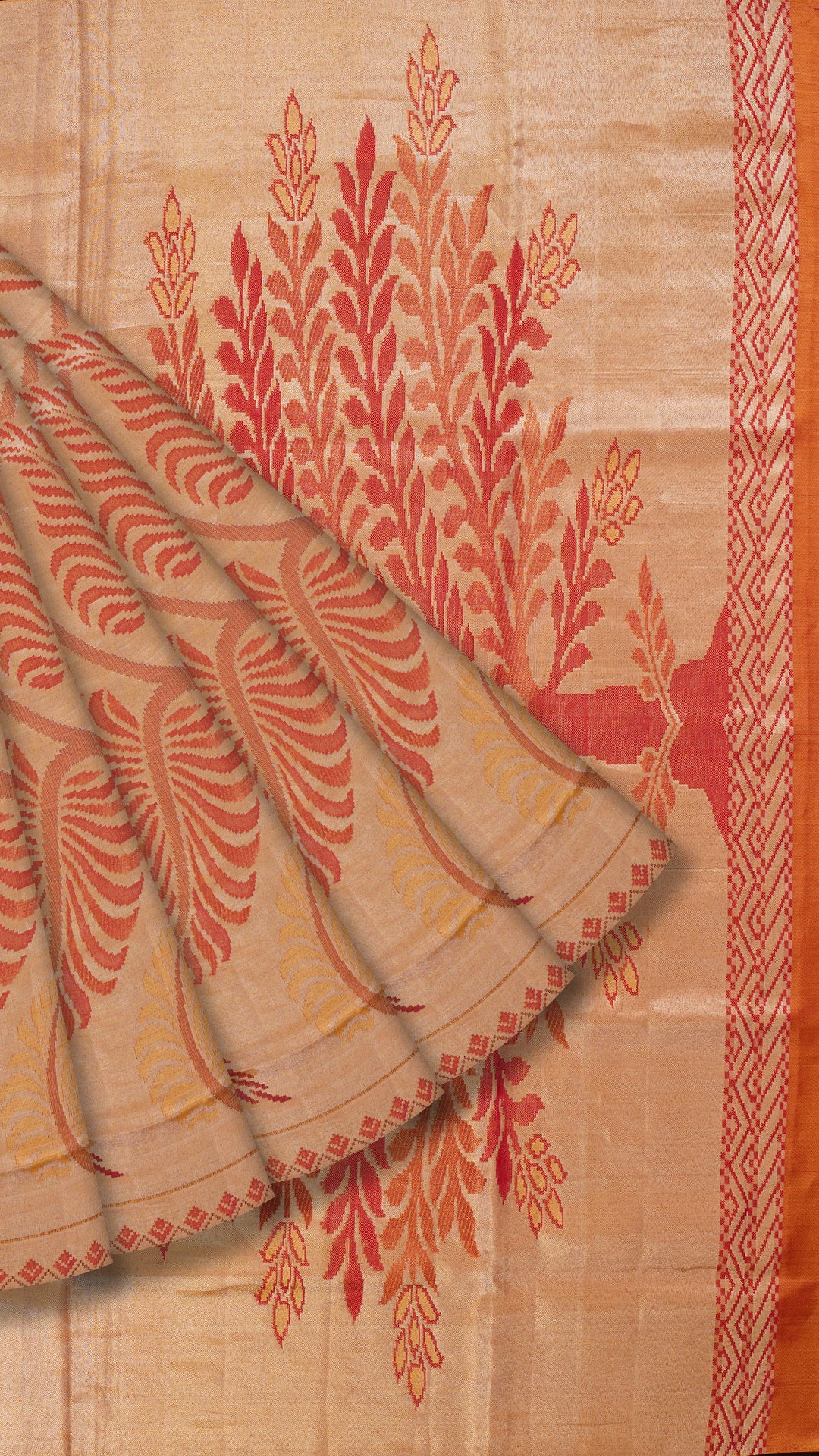 Gold Tissue Kanchipuram Saree with Butta Motifs