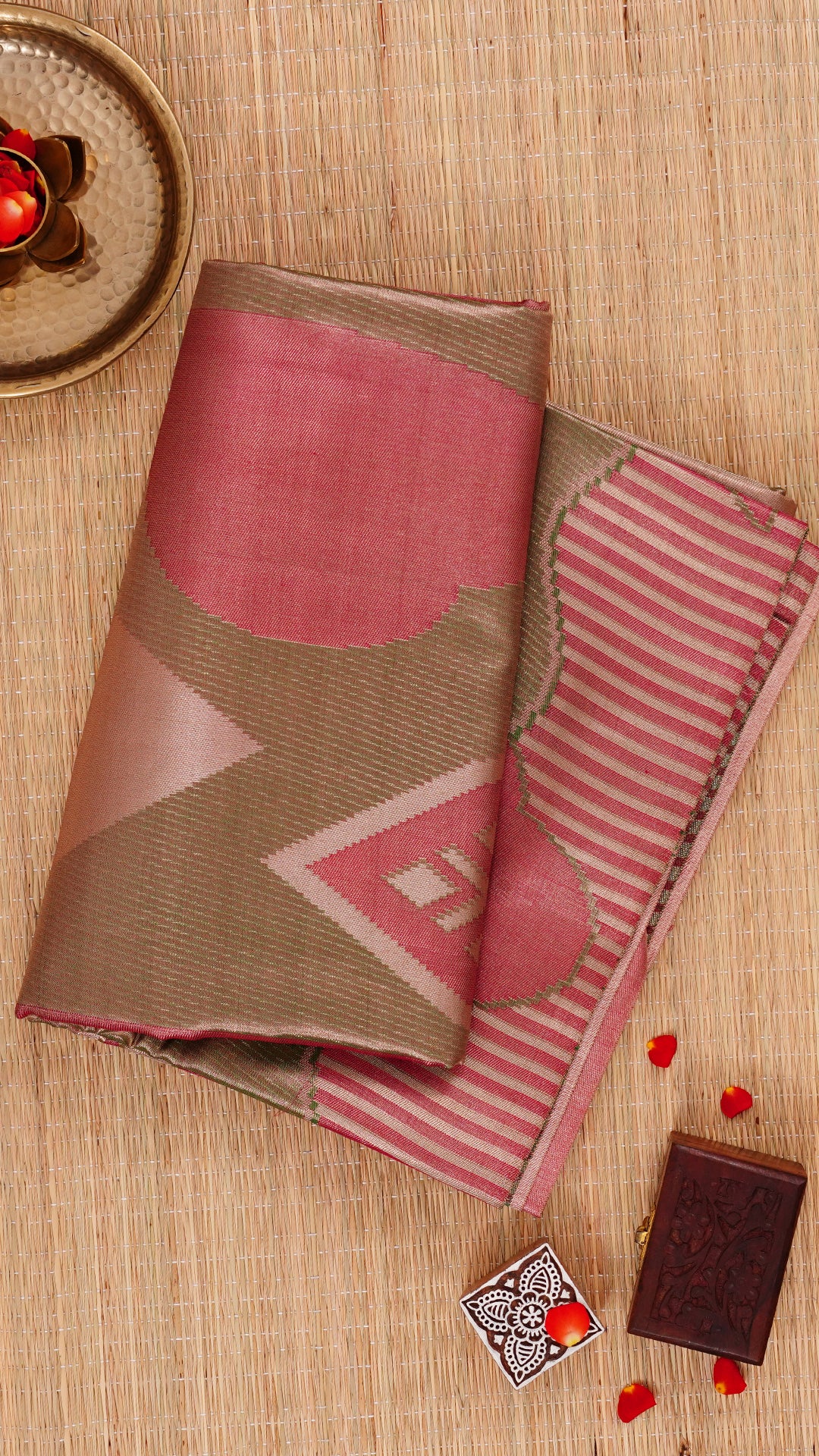 Multi-Colour Kanchipuram Saree with Geometric Pattern