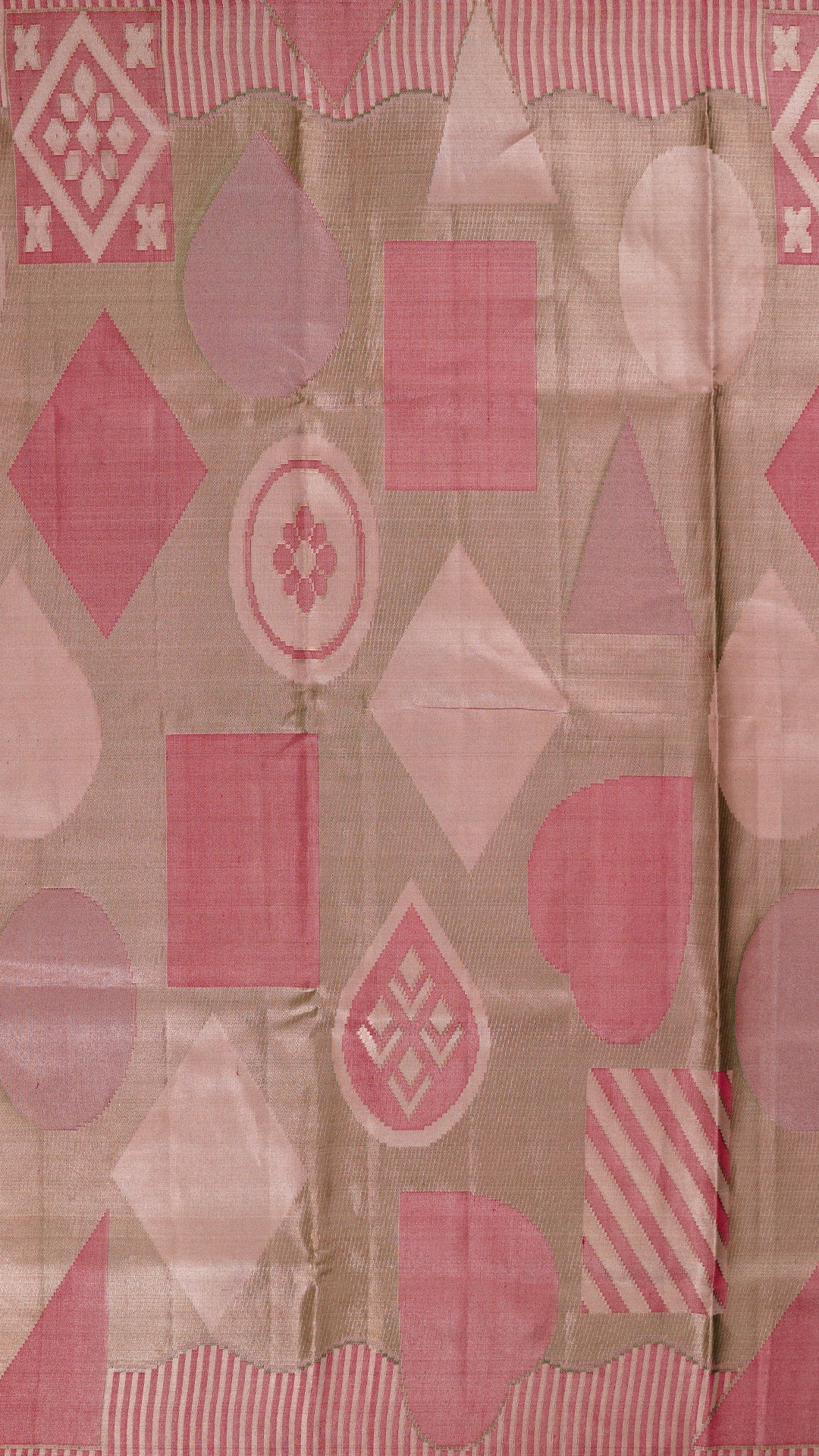 Multi-Colour Kanchipuram Saree with Geometric Pattern